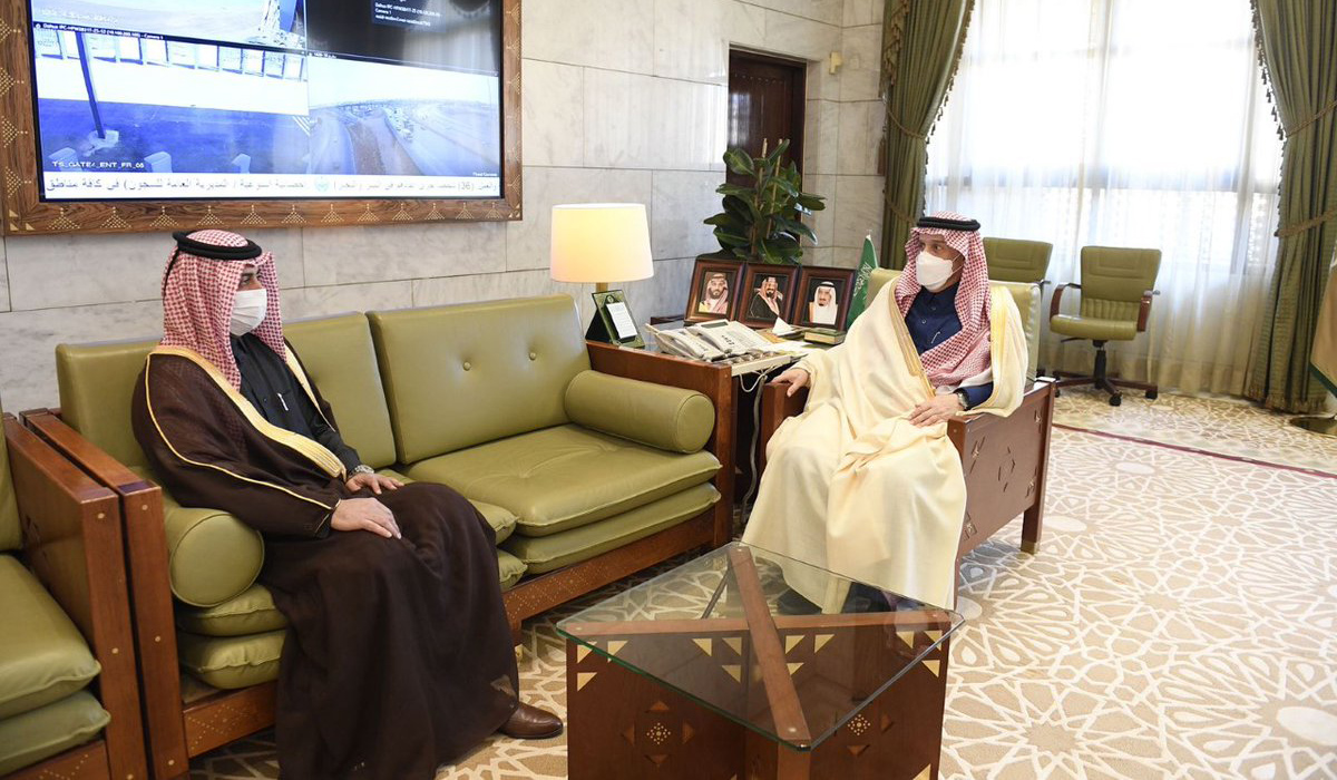 Governor of Riyadh Region Meets Ambassador of Qatar
